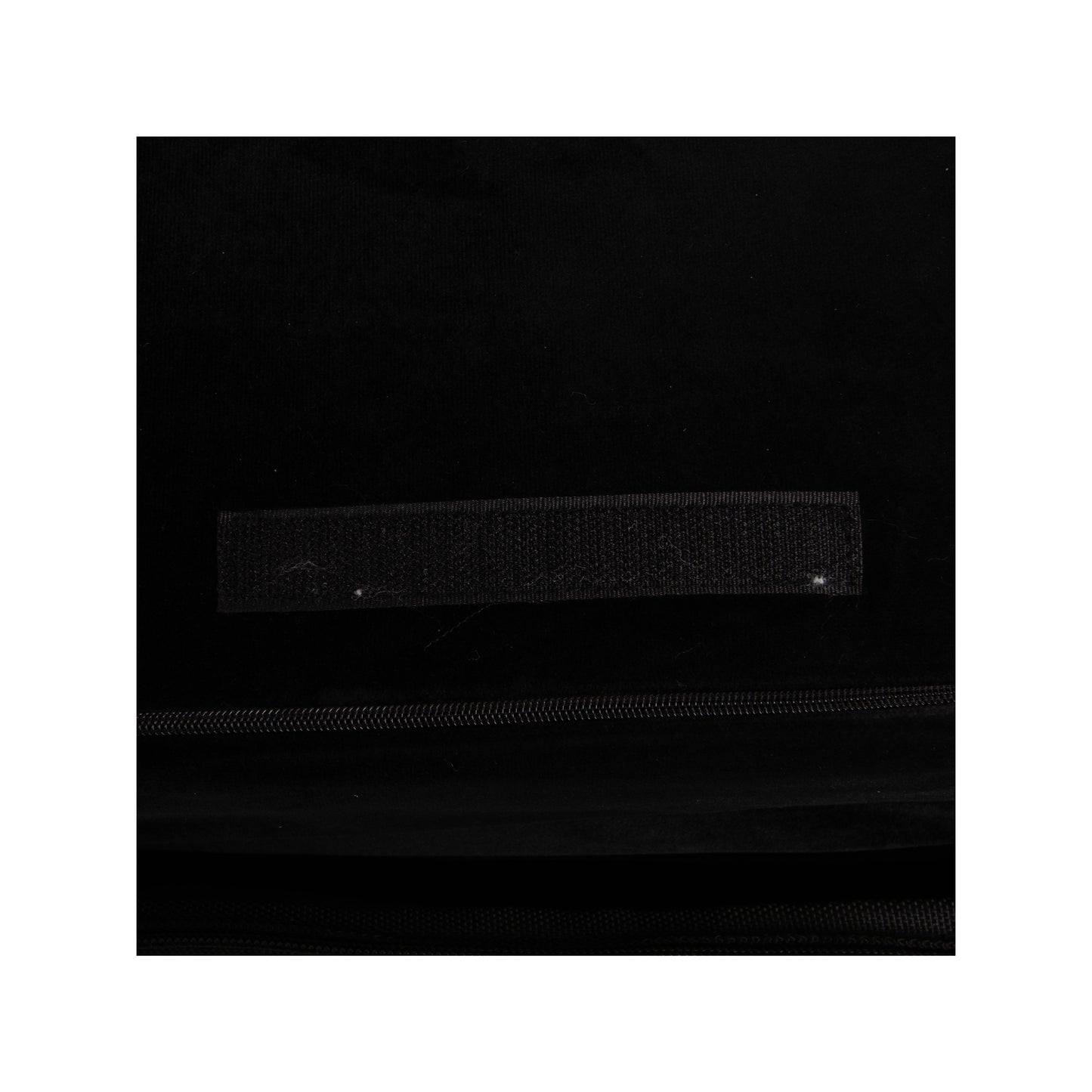 EV-MATS Tesla Model 3 + Highland mattress and carrying bag is a premium memory foam mattress, perfectly fits the dimensions of the Tesla Model 3, provides perfect comfort for sleeping, can be stored in the trunk